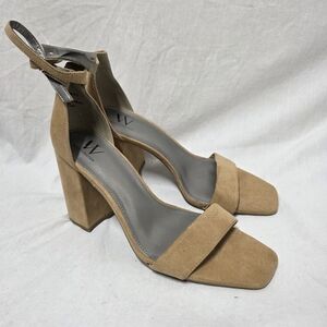 Worthington Elegant Tan Block Heel Sandals Size 11 Nwt